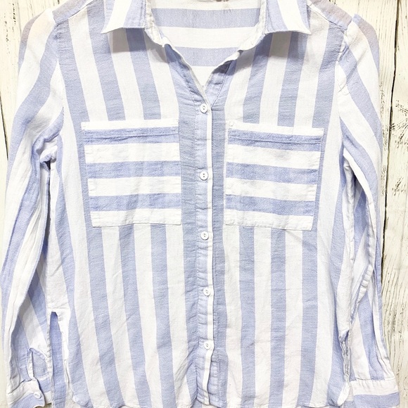 Lucia-Pink Blue Striped Button Down - S - Picture 5 of 7